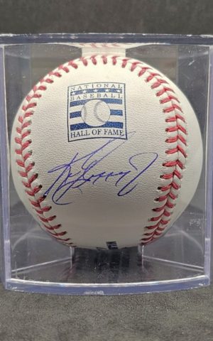 Ken Griffey Jr. - Hall of Fame Autographed Baseball - Beckett Authenticated